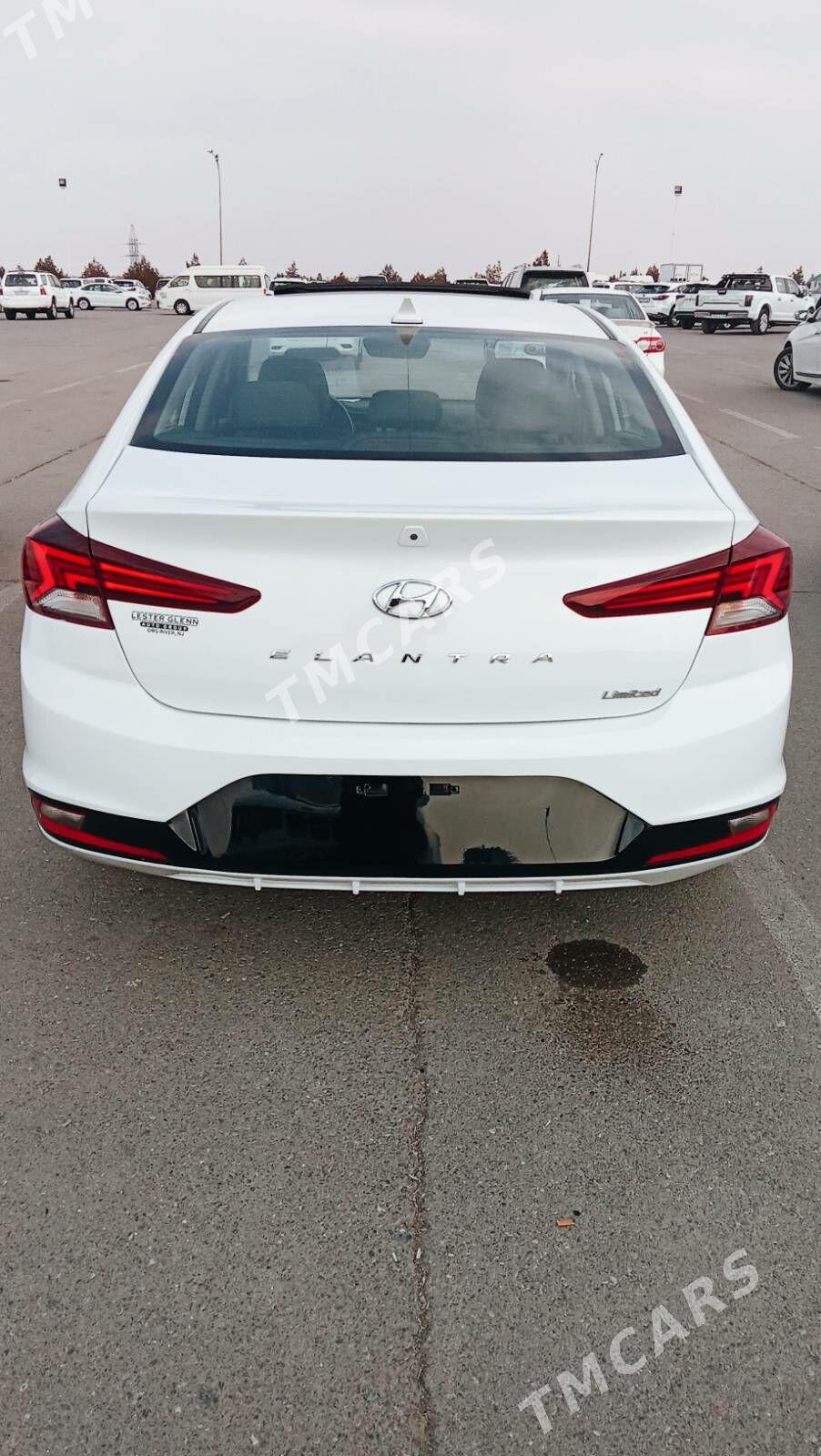 Hyundai Elantra 2019 - 230 000 TMT - Aşgabat - img 3