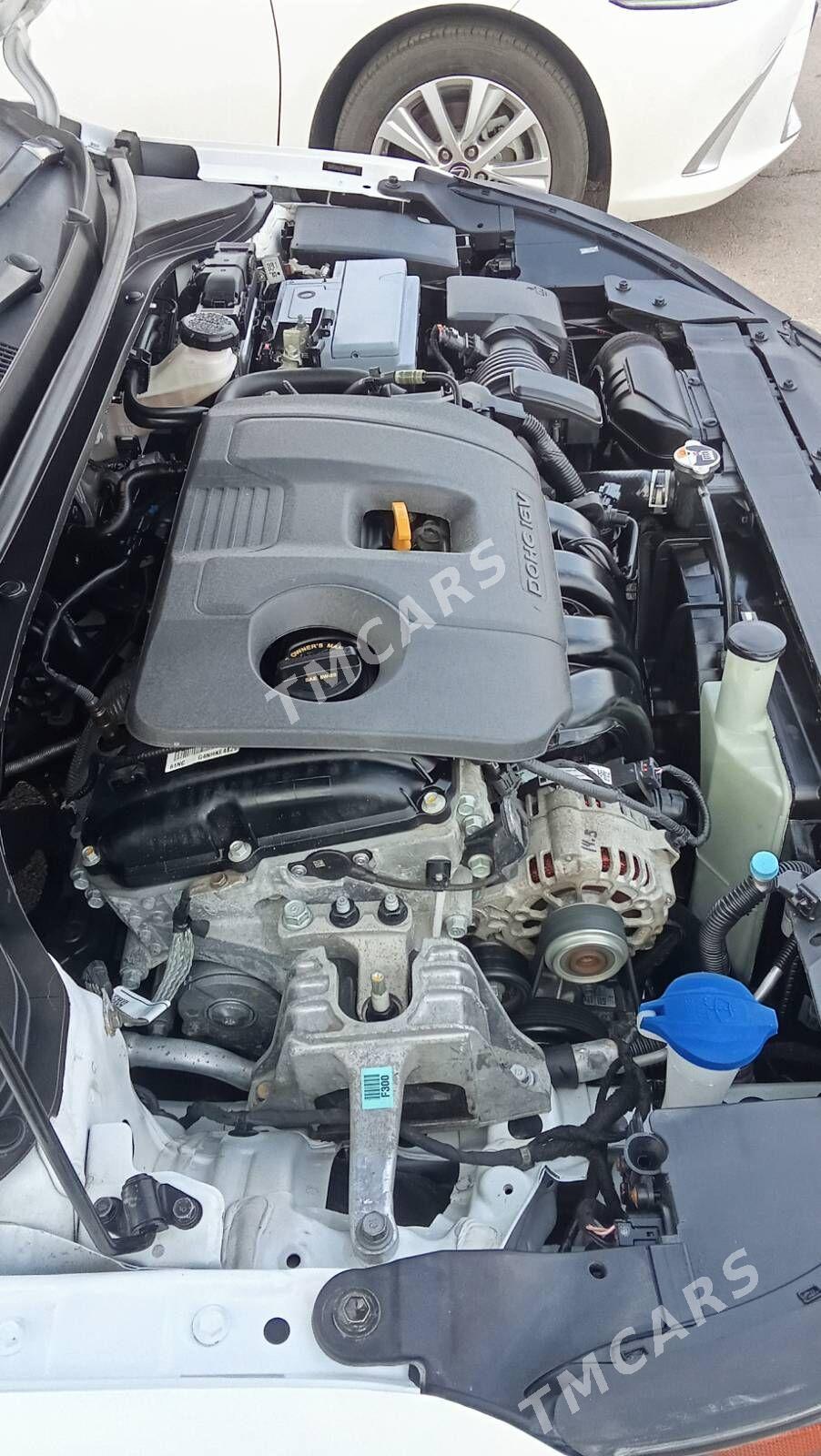 Hyundai Elantra 2019 - 230 000 TMT - Aşgabat - img 6