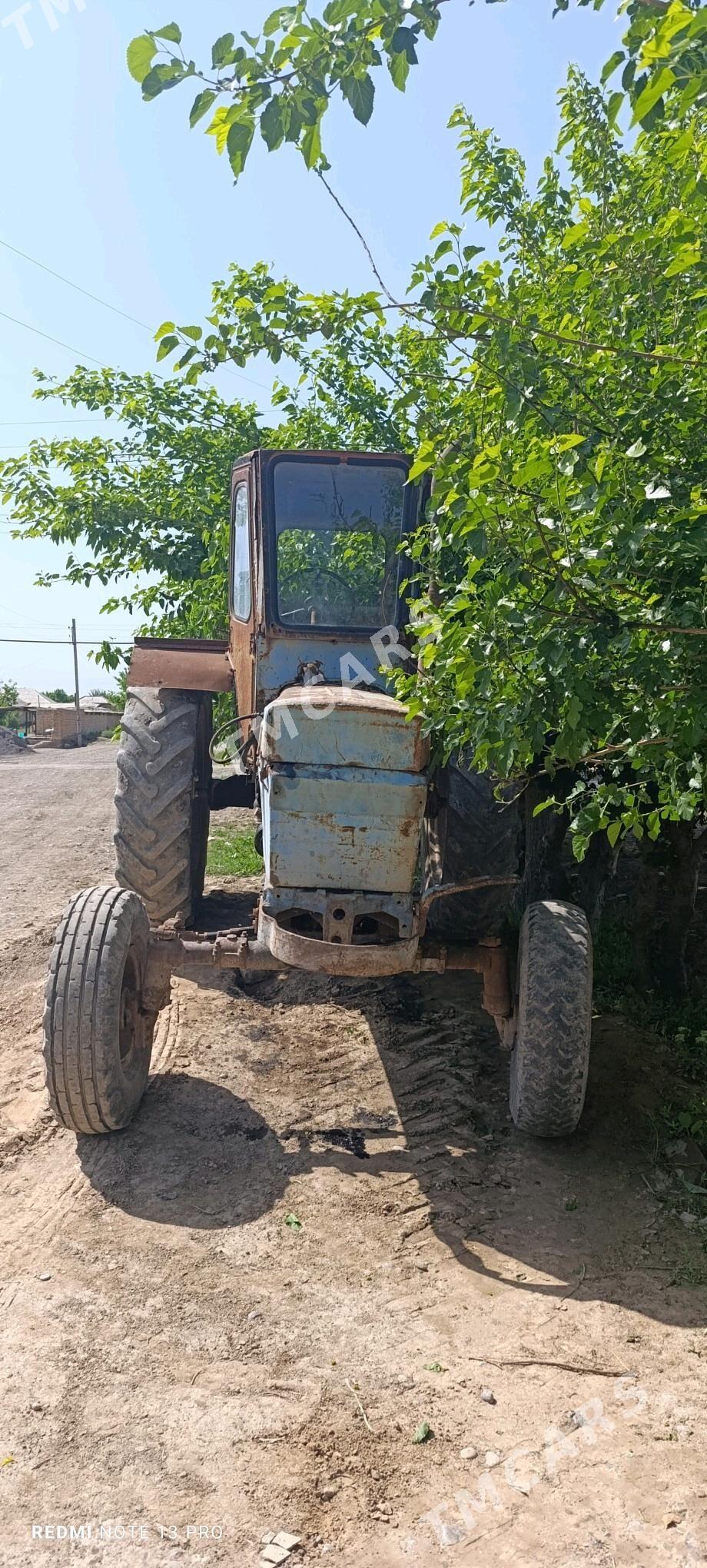 MTZ T-28 1996 - 18 000 TMT - Kaka - img 1