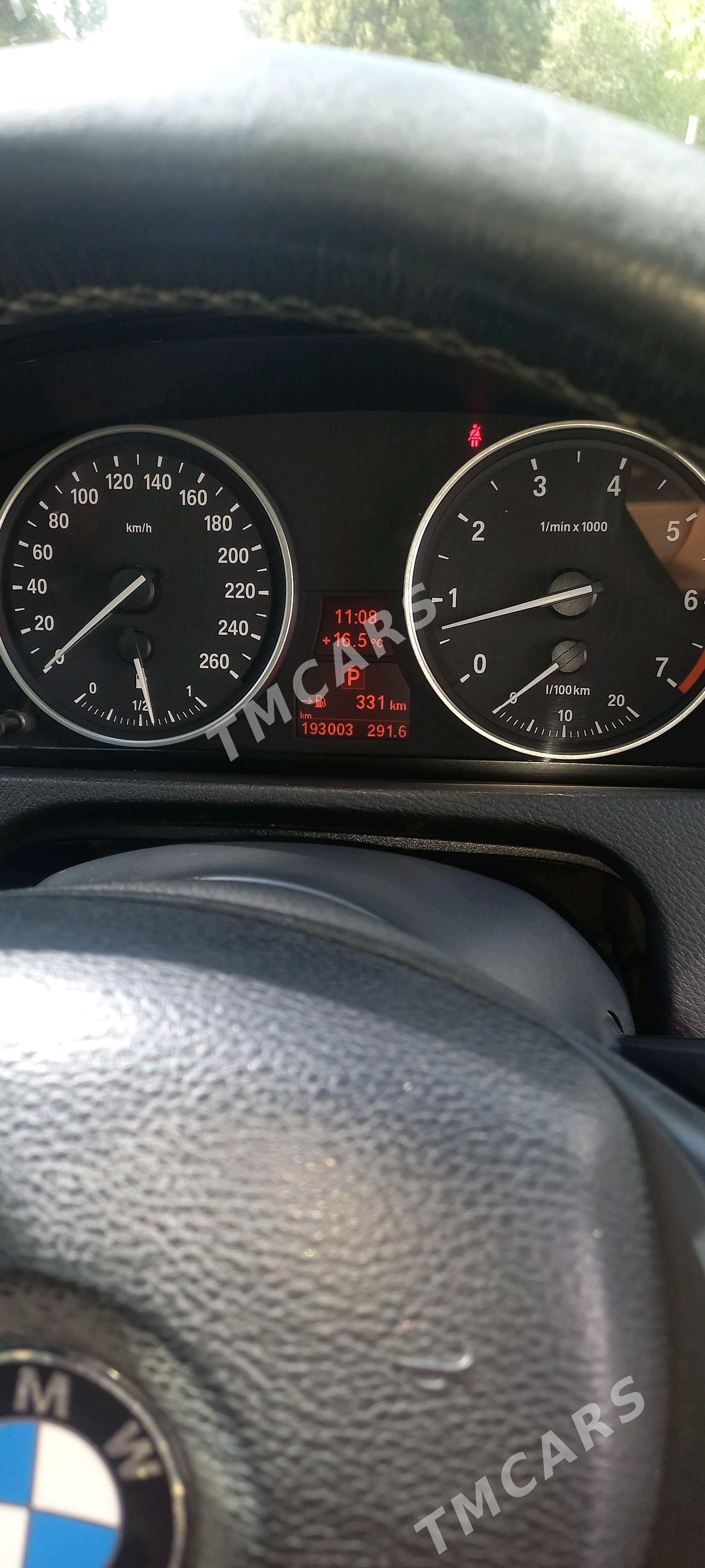 BMW X5 2008 - 240 000 TMT - Garadamak - img 2