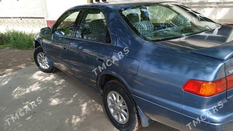 Toyota Camry 2000 - 130 000 TMT - Köneürgenç - img 2
