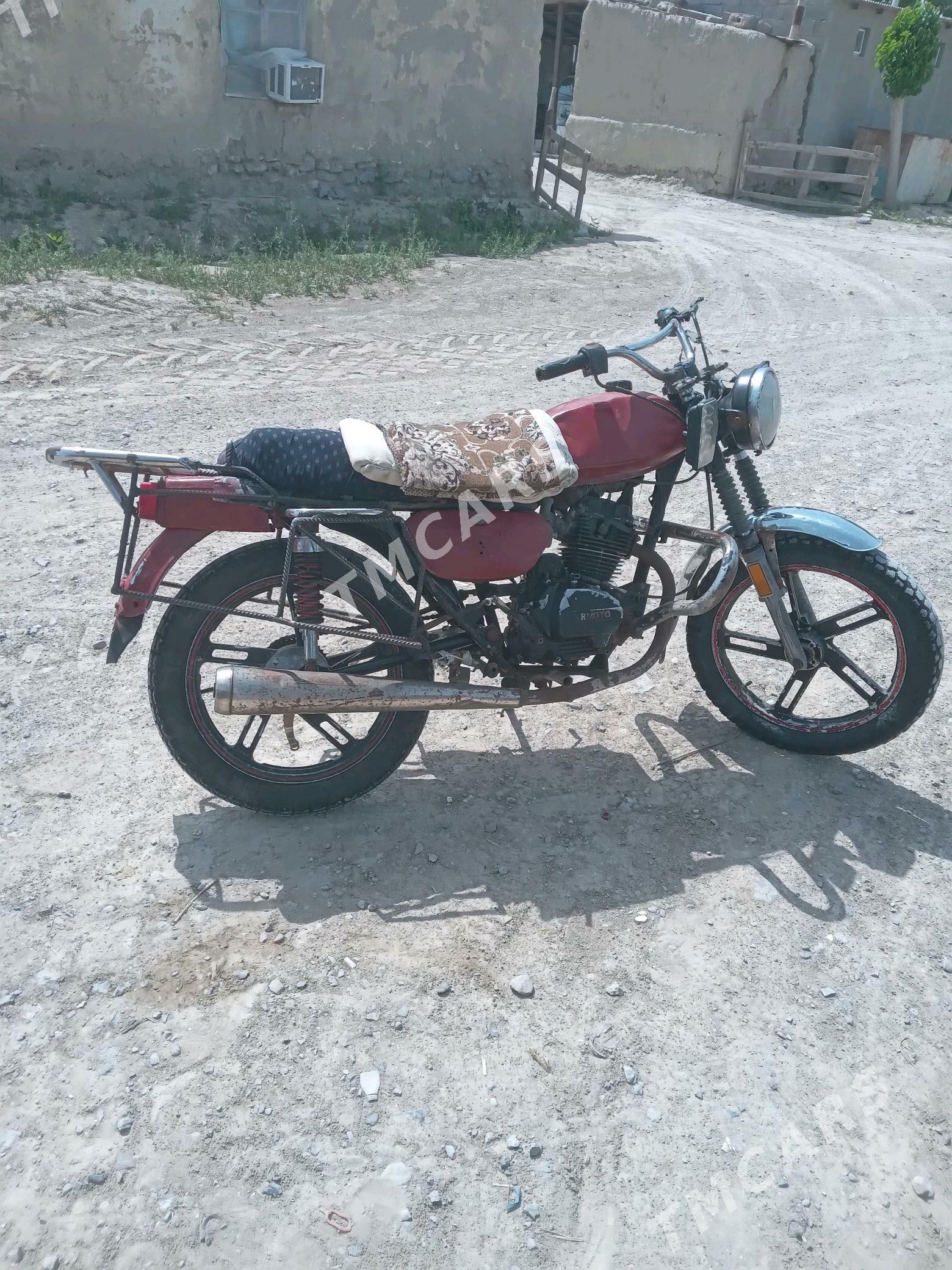 Fekon FK150-8G 2013 - 6 000 TMT - Бахарден - img 1