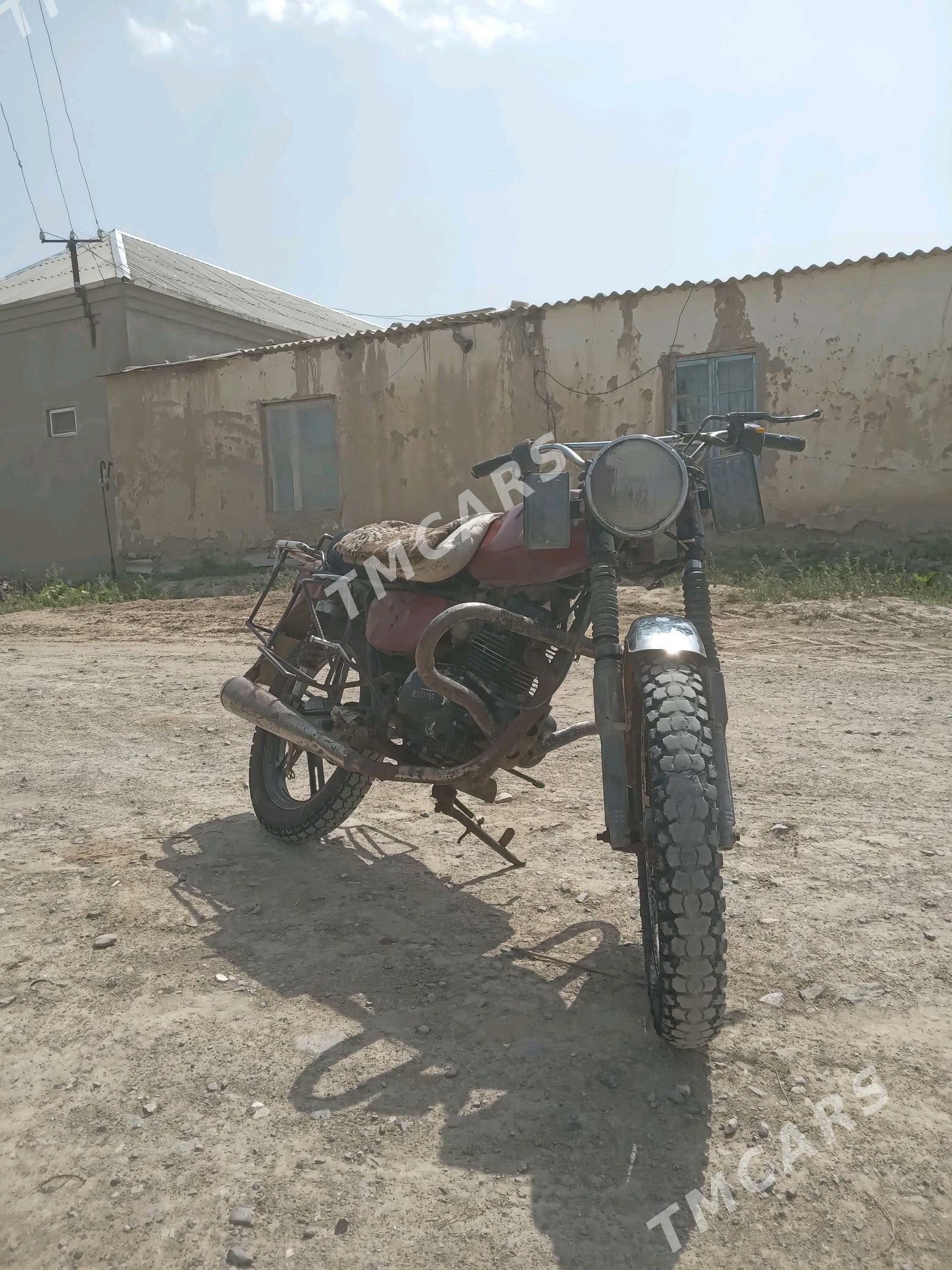 Fekon FK150-8G 2013 - 6 000 TMT - Бахарден - img 2