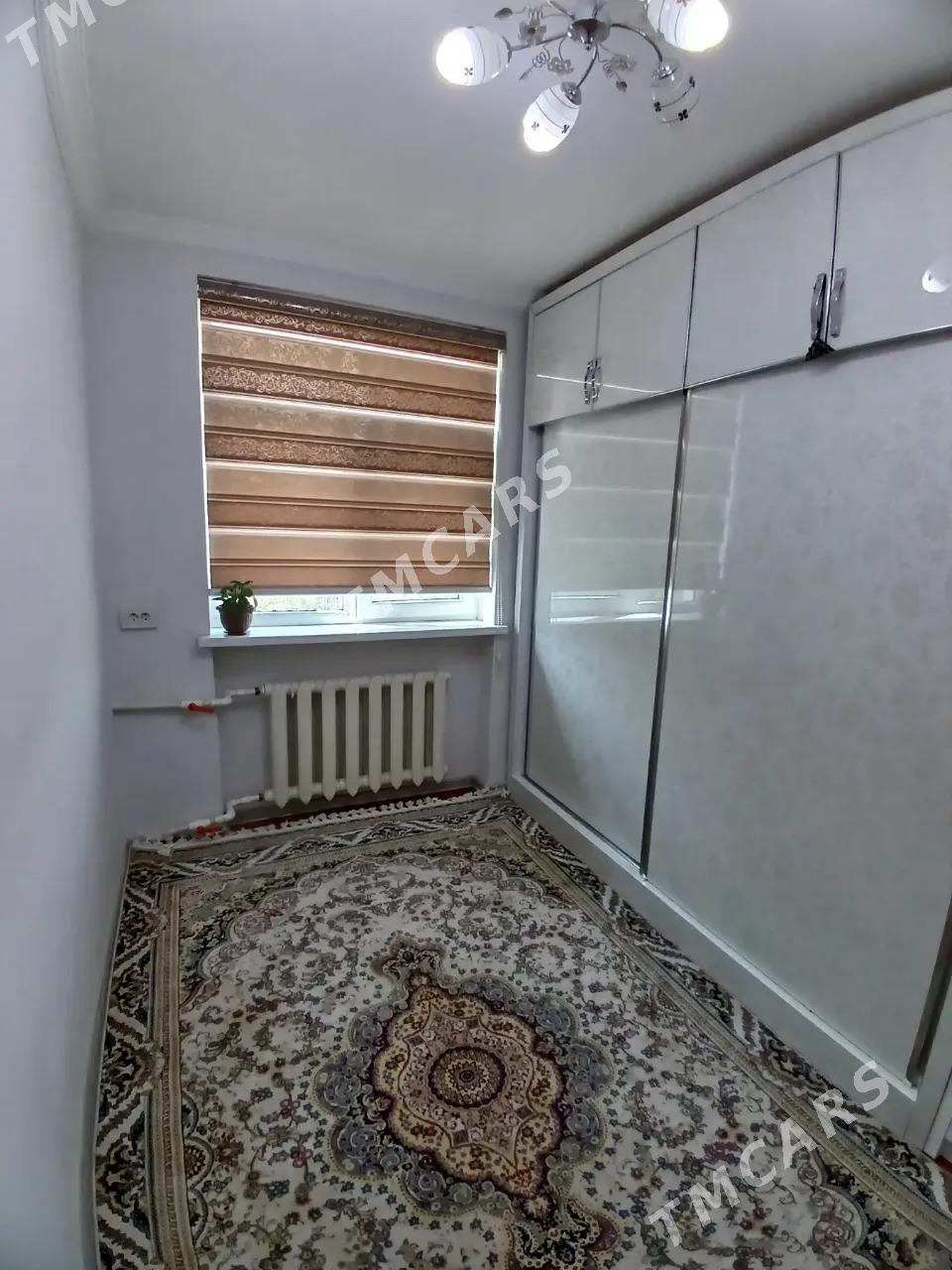  10 МИКР 3 ЭТАЖ 3 КОМНАТ - 10 mkr - img 8