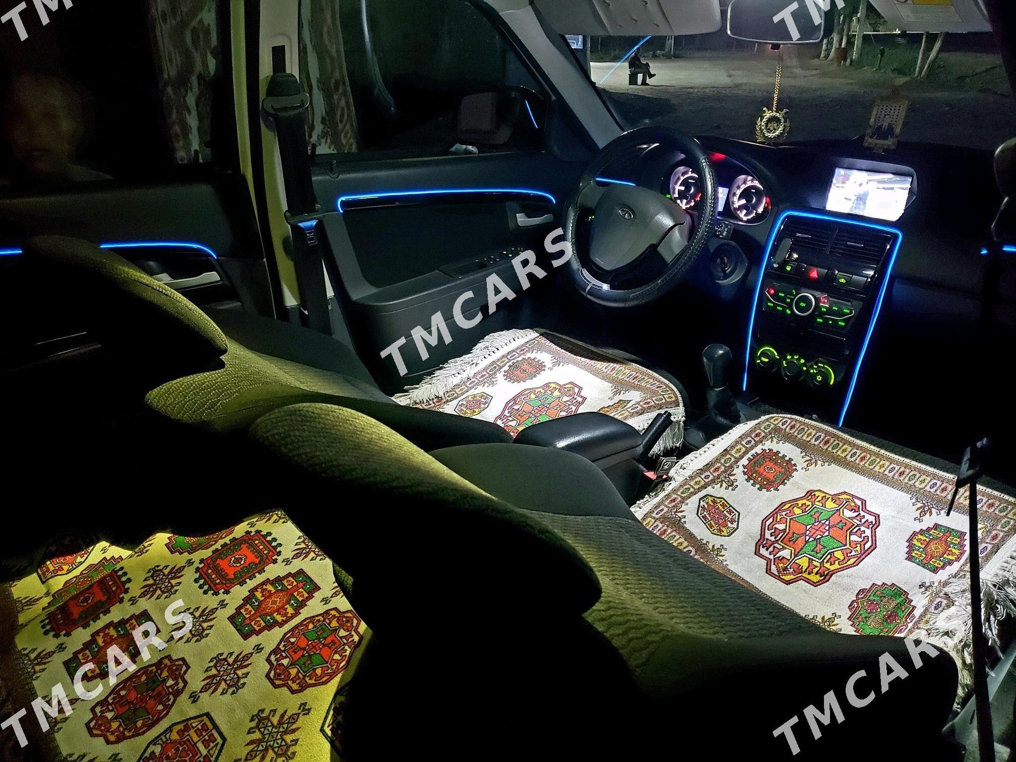 Lada Priora 2015 - 95 000 TMT - Mary - img 2