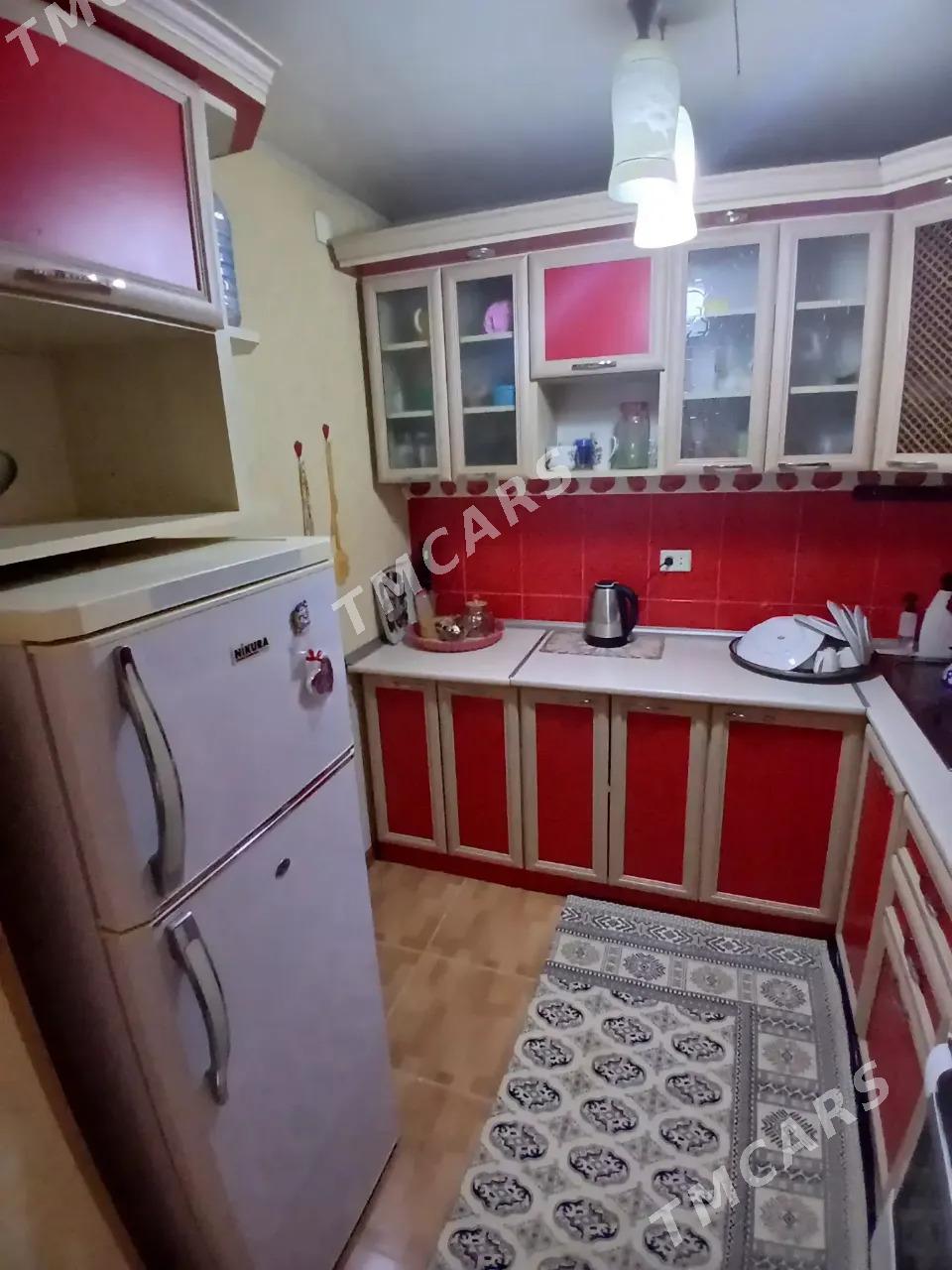 квартира 69 кв, Черёмушки - Türkmenbaşy - img 3