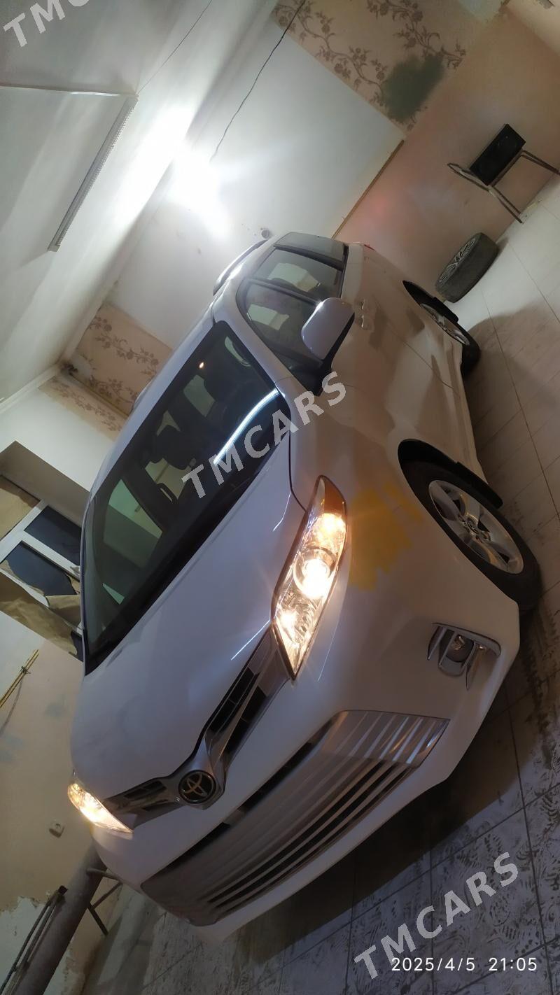 Toyota Sienna 2019 - 400 000 TMT - Мары - img 2