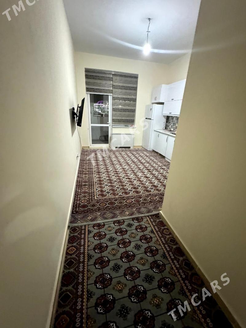 12 AY KREDIT ABADAN HALY - G.Kuliýew köç. (Obýezdnoý) - img 2