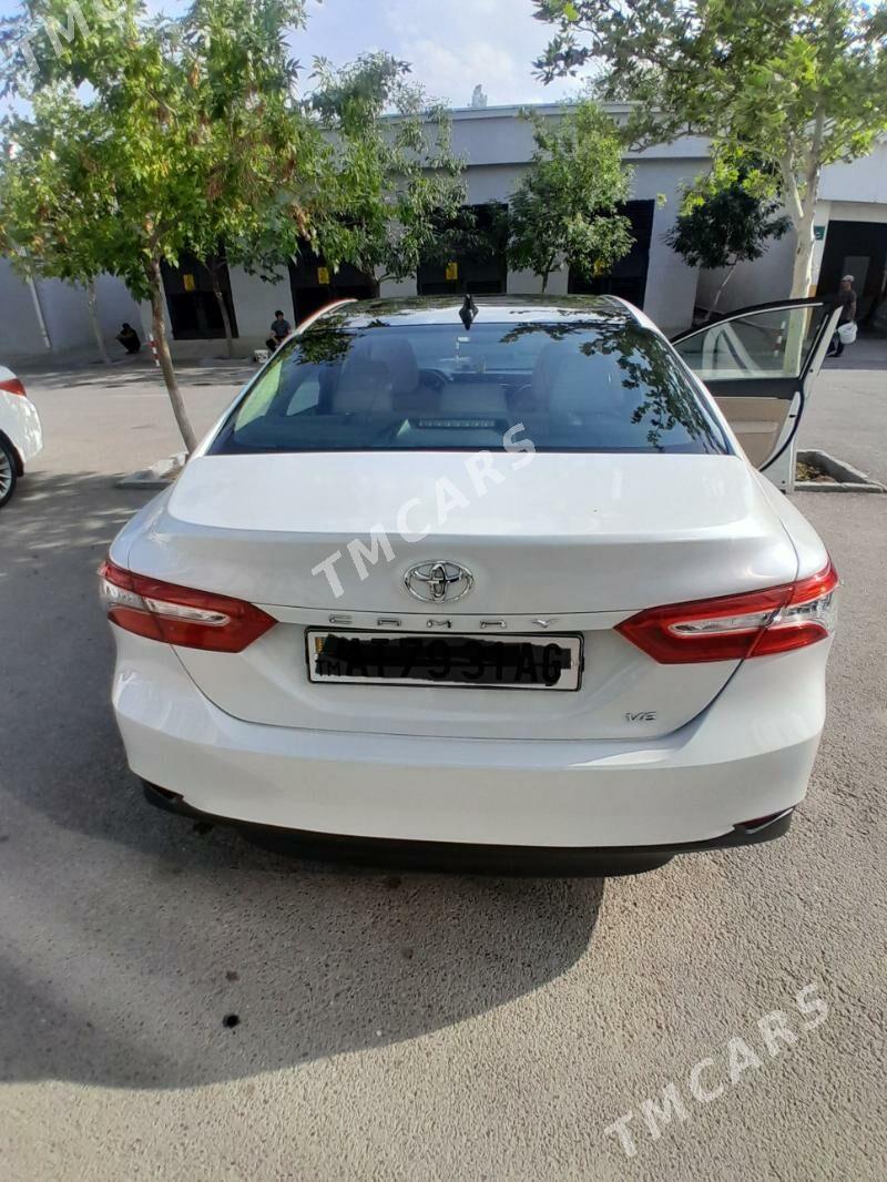 Toyota Camry 2018 - 340 000 TMT - Hitrowka - img 2