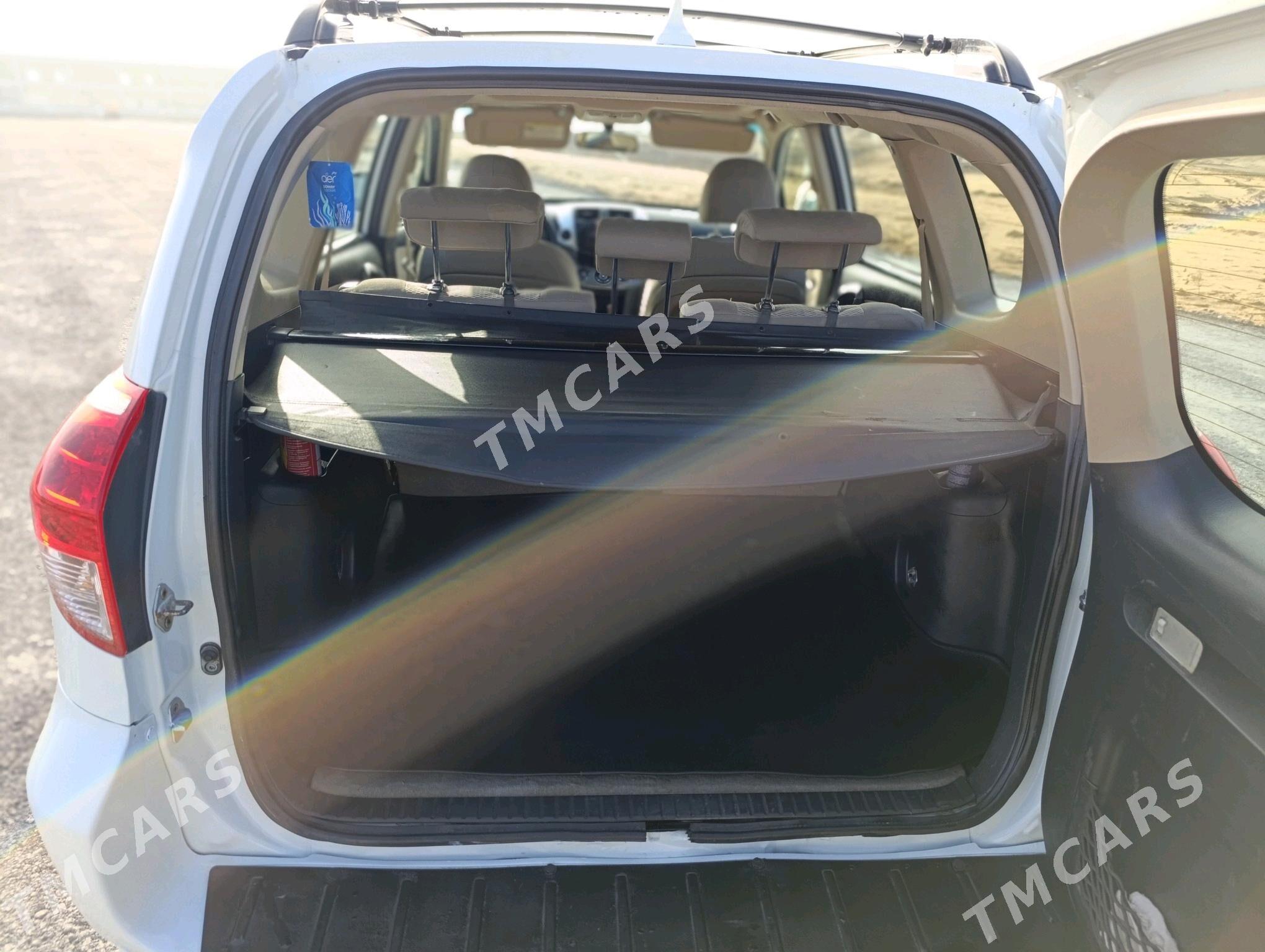 Toyota RAV4 2006 - 146 000 TMT - Änew - img 5