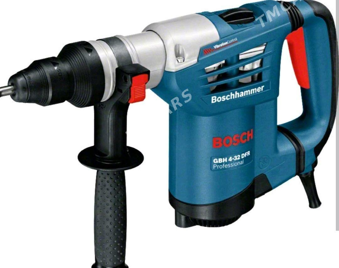 Bosch perferator GBH 4/32 - Garadamak - img 1