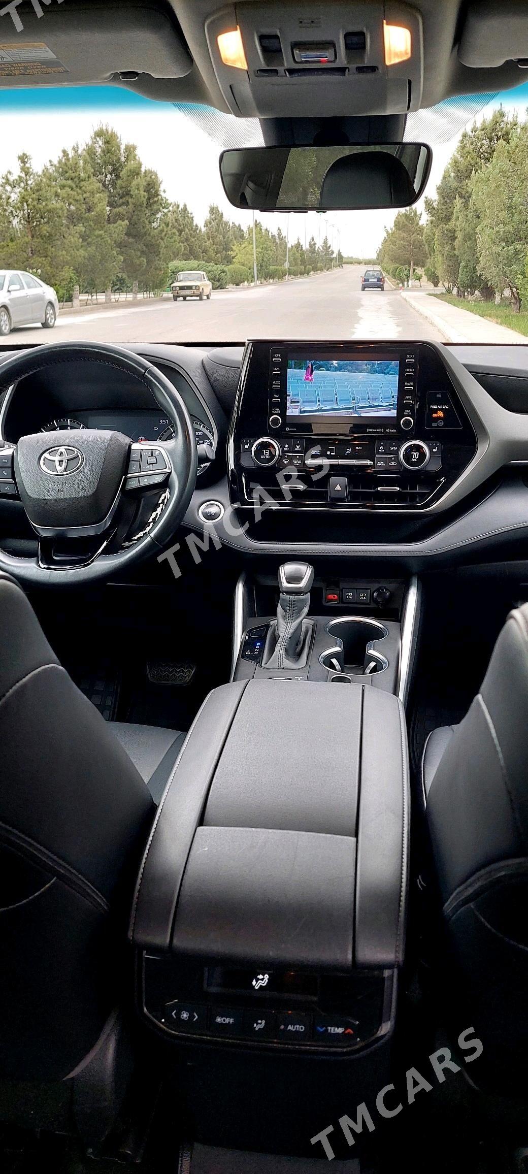 Toyota Highlander 2020 - 568 000 TMT - Гуртли - img 5