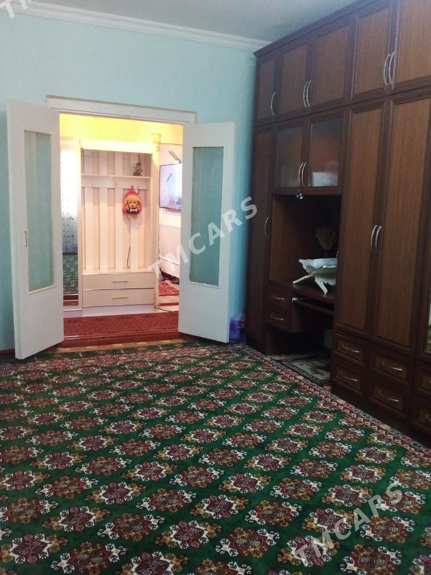 Ким район 1 эт 3 ком 75м² - Aşgabat - img 2