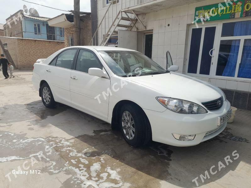 Toyota Camry 2005 - 193 000 TMT - Саят - img 5