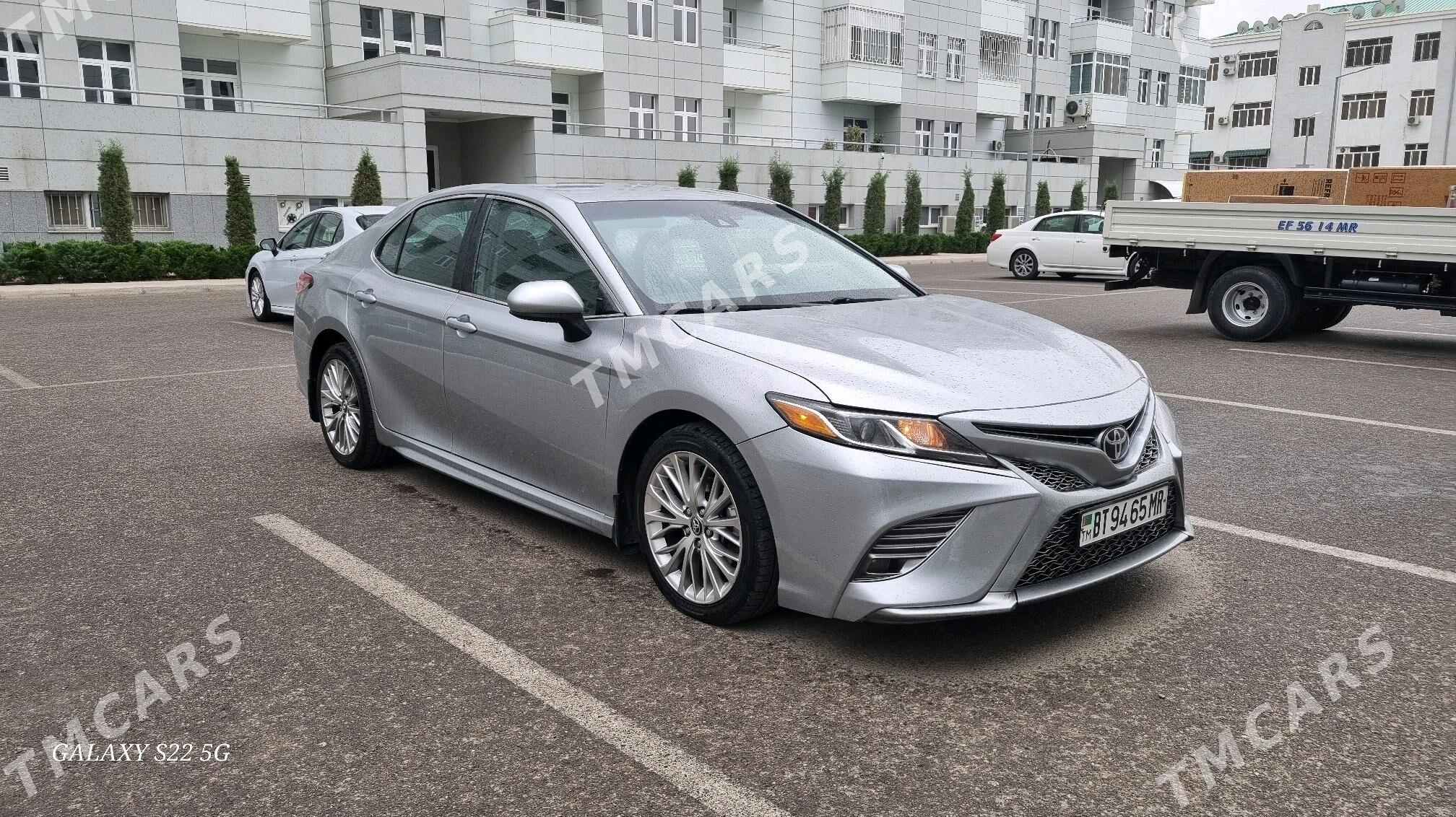 Toyota Camry 2019 - 320 000 TMT - Мары - img 4