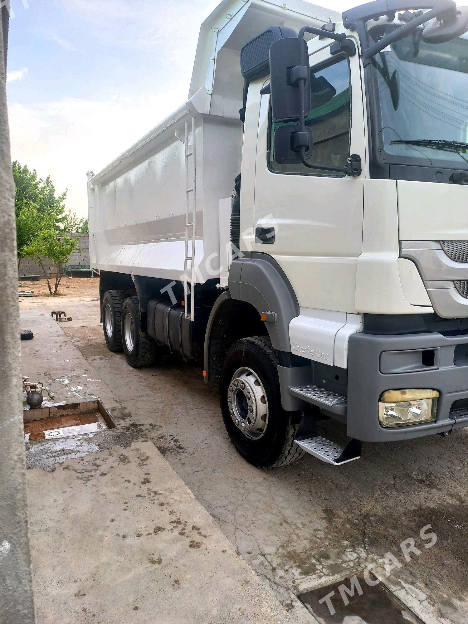 Mercedes-Benz ACTROS 3331 2009 - 660 000 TMT - Ашхабад - img 1