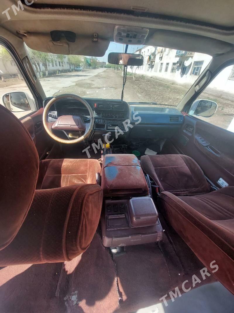 Toyota Hiace 1993 - 65 000 TMT - Дашогуз - img 2