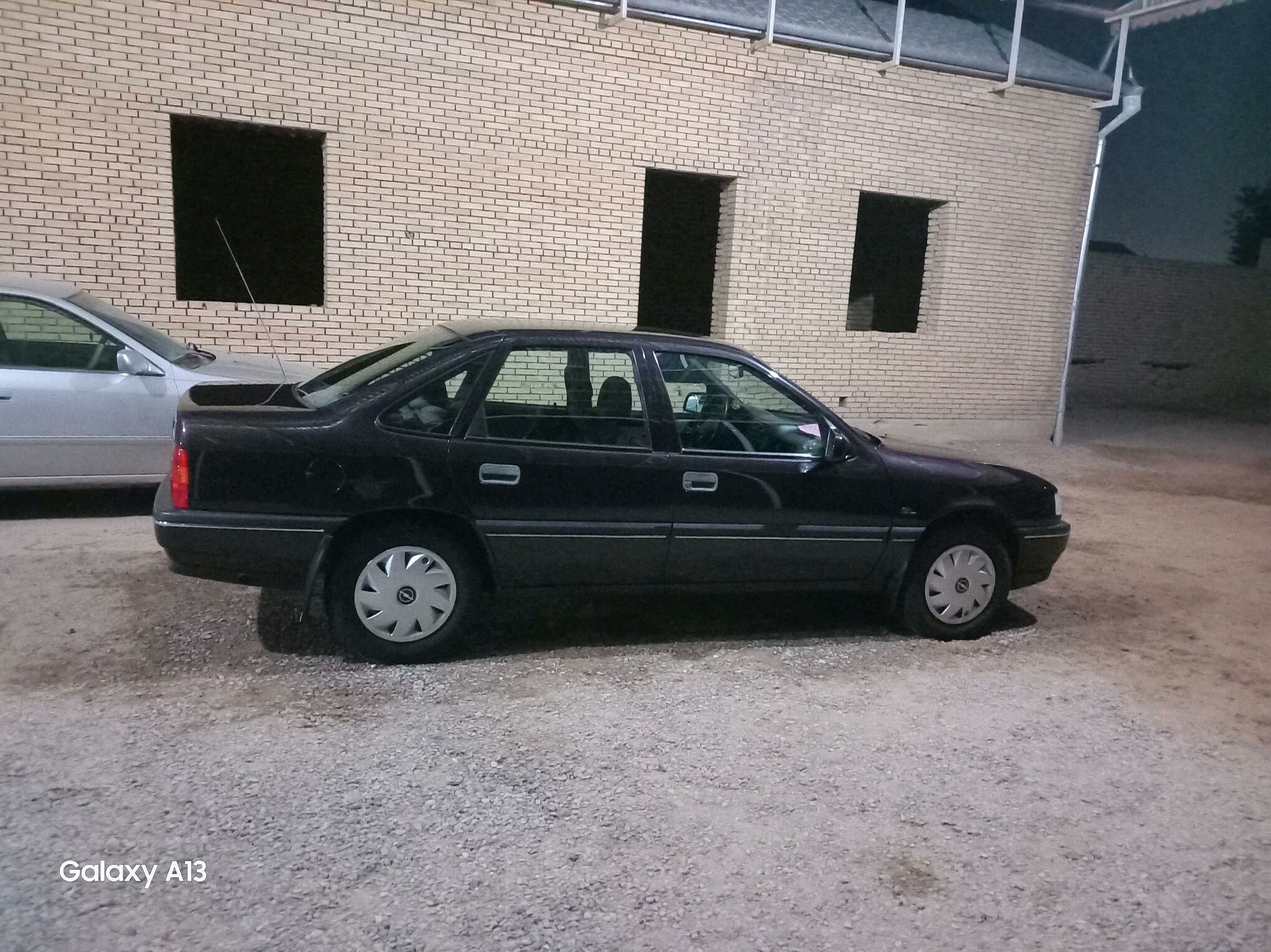 Opel Vectra 1991 - 40 000 TMT - Mary - img 9