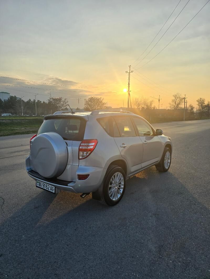 Toyota RAV4 2011 - 218 000 TMT - Aşgabat - img 7