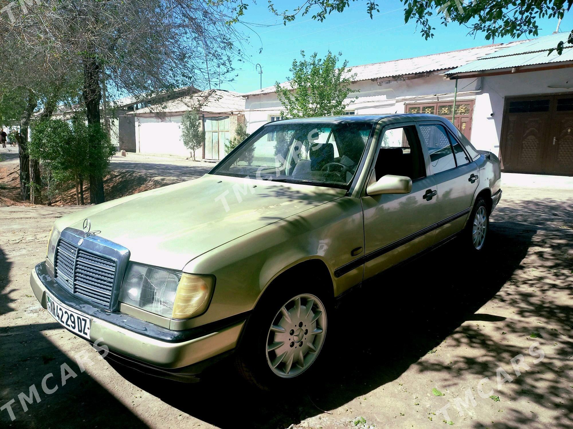 Mercedes-Benz 230E 1985 - 20 000 TMT - Boldumsaz - img 5