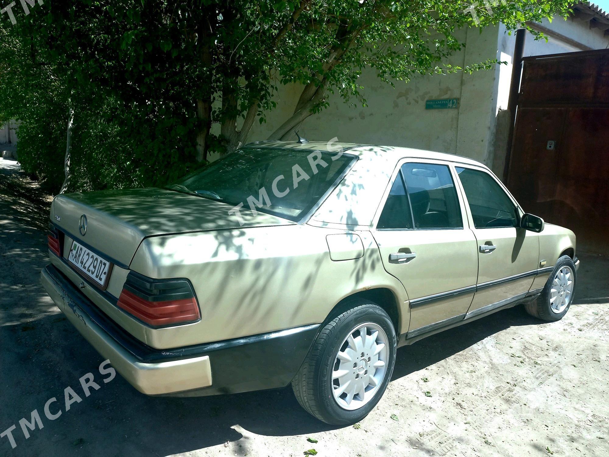 Mercedes-Benz 230E 1985 - 20 000 TMT - Boldumsaz - img 7