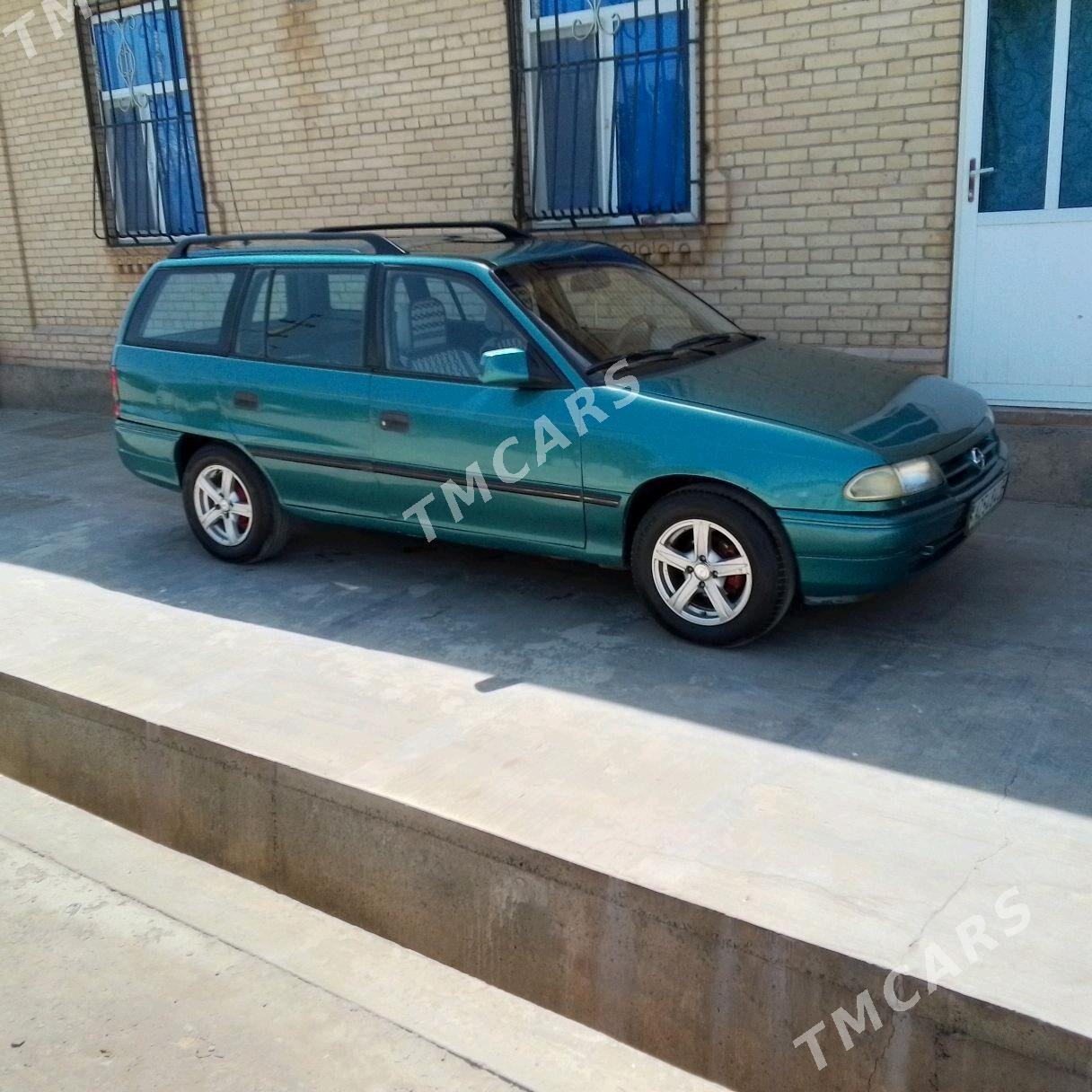 Opel Astra 1992 - 36 000 TMT - Türkmenabat - img 3