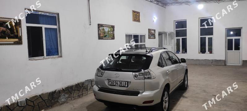 Lexus RX 330 2004 - 240 000 TMT - Сакар - img 2