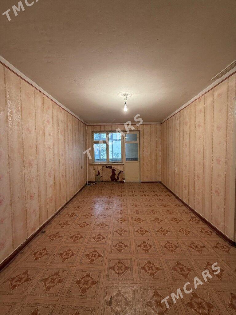 11 MKR 2 KOM - Aşgabat - img 1