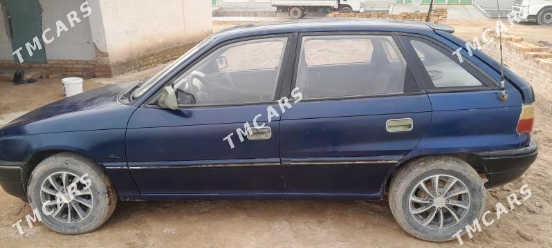 Opel Astra 1992 - 25 000 TMT - Hojambaz - img 4
