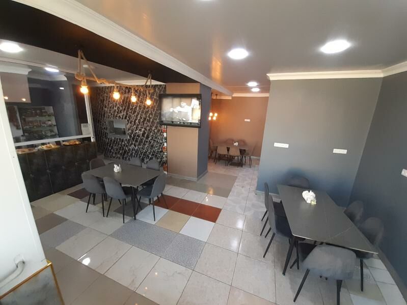Satlyk kafe-moyka  ,,HAUS" - Хитровка - img 4