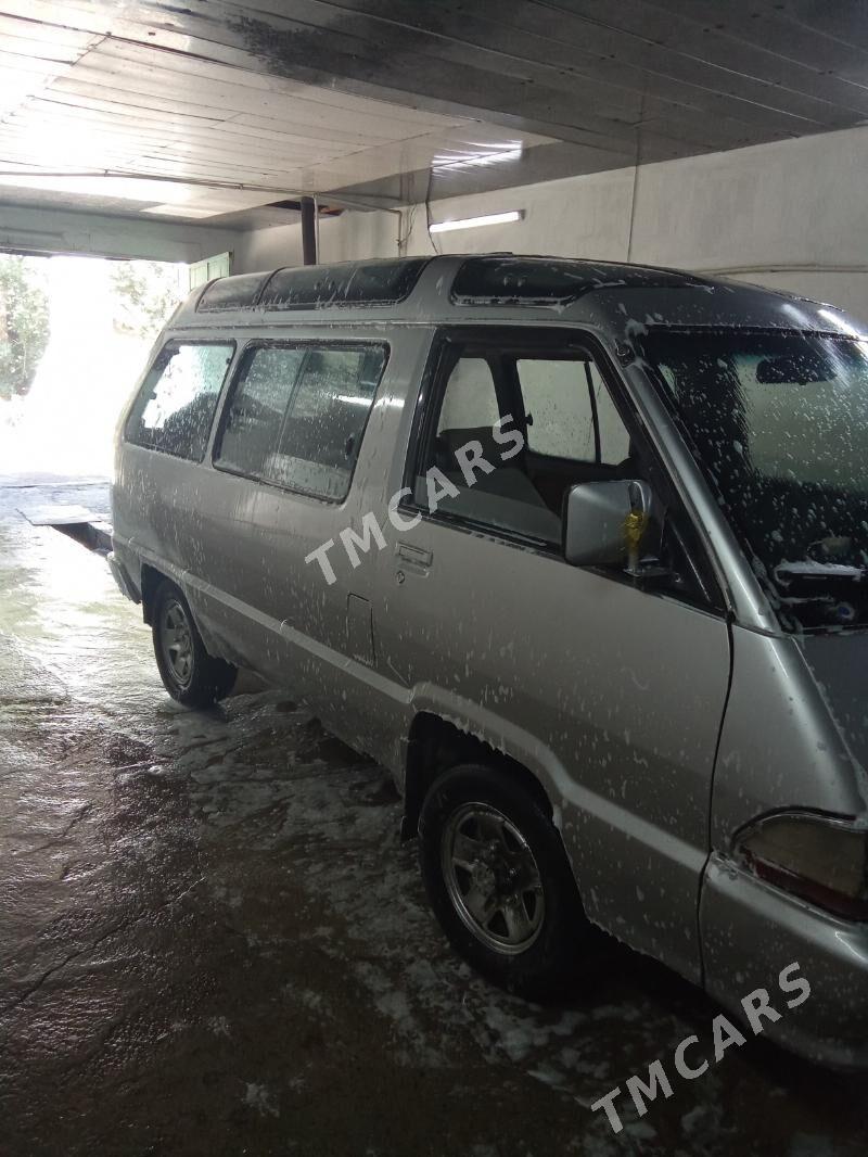 Toyota Town Ace 1994 - 30 000 TMT - Daşoguz - img 4