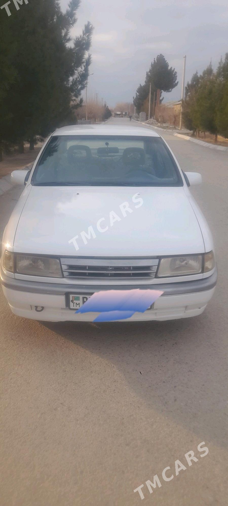 Opel Vectra 1989 - 25 000 TMT - Ak bugdaý etraby - img 2