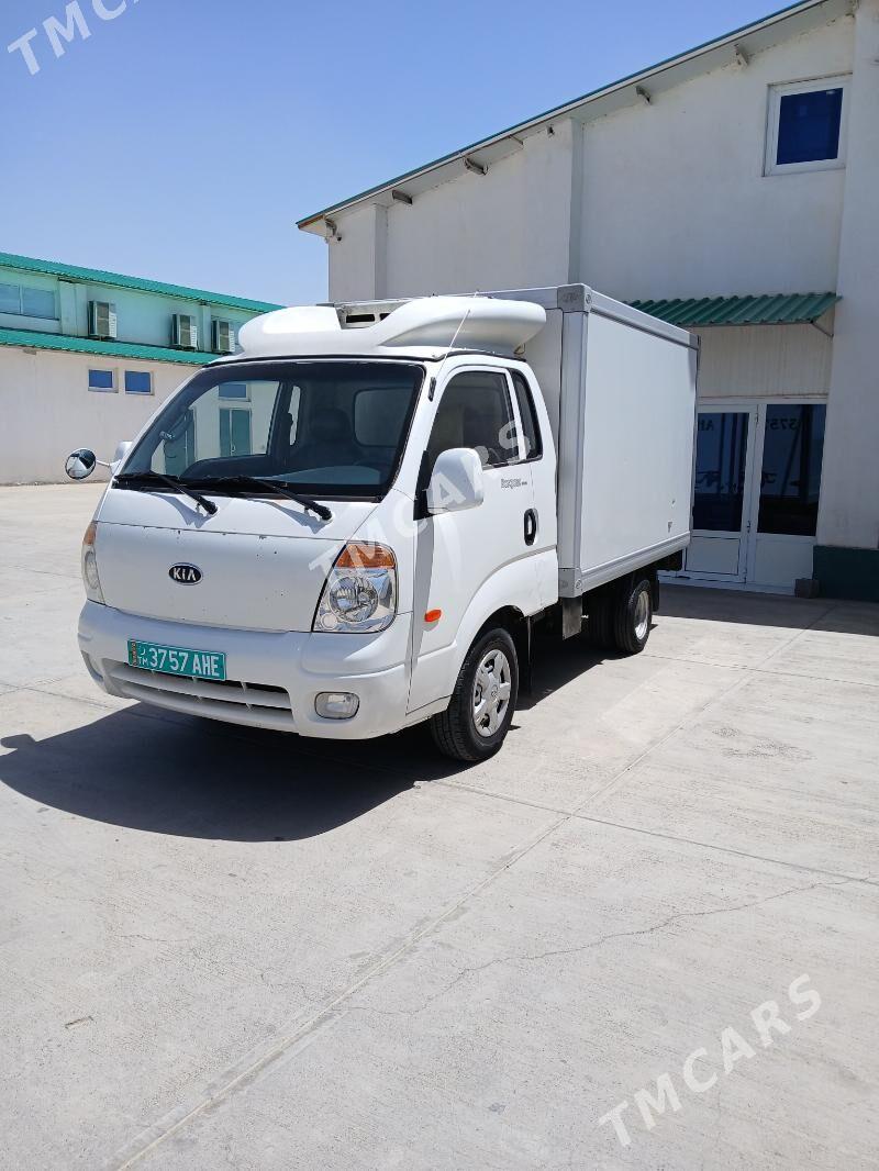 Kia Bongo 2010 - 190 000 TMT - Ашхабад - img 2