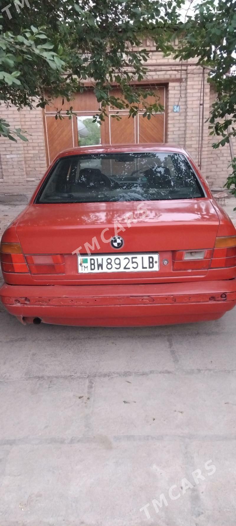 BMW 520 1992 - 25 000 TMT - Sakar - img 3