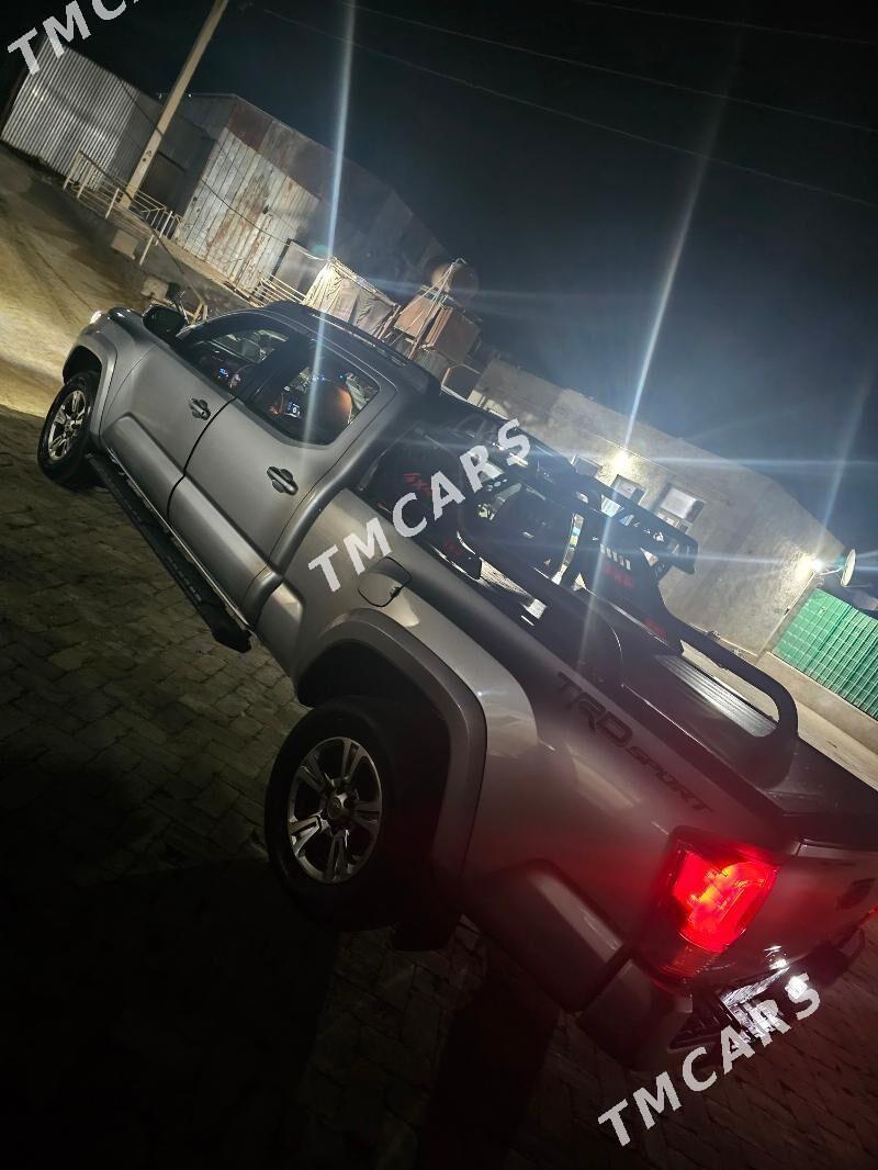 Toyota Tacoma 2018 - 380 000 TMT - Mary - img 3