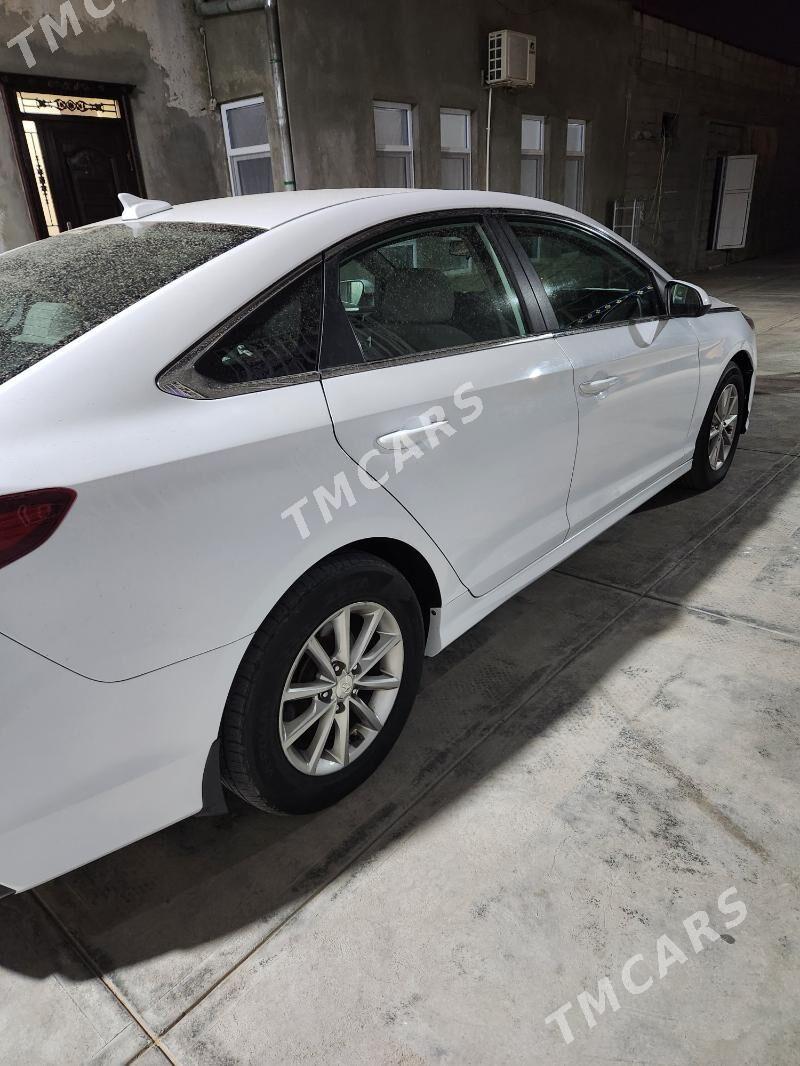 Hyundai Sonata 2019 - 200 000 TMT - Büzmeýin - img 2