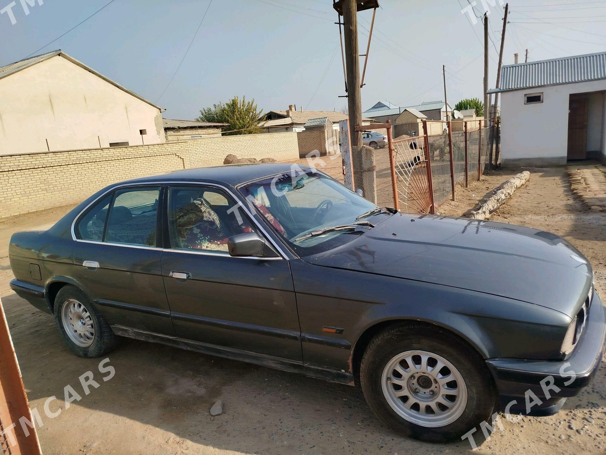 BMW 525 1990 - 20 000 TMT - Каракумский этрап - img 3