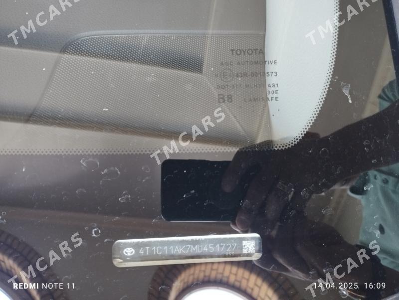 Toyota Camry 2021 - 350 000 TMT - Türkmenabat - img 3