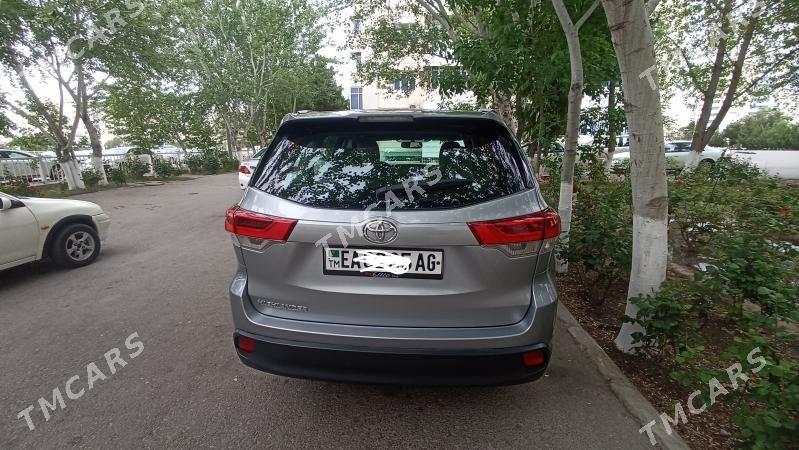 Toyota Highlander 2016 - 380 000 TMT - Мир 1 - img 2