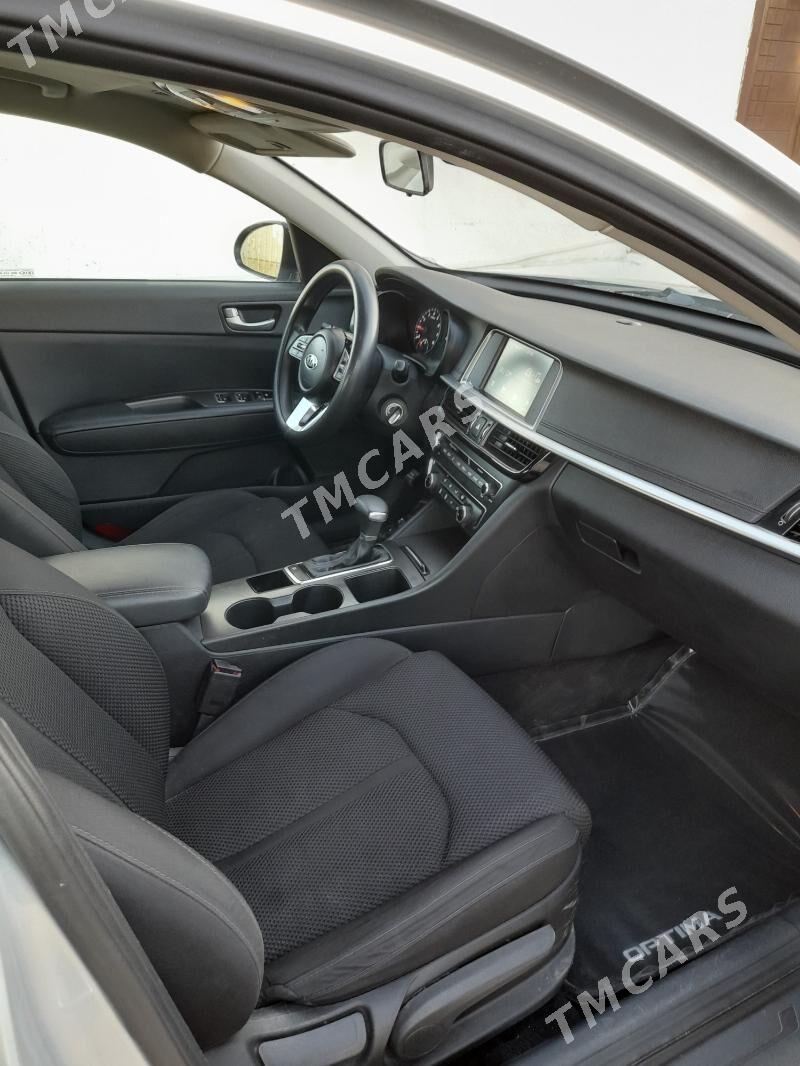 Kia Optima 2019 - 190 000 TMT - Гёкдже - img 8