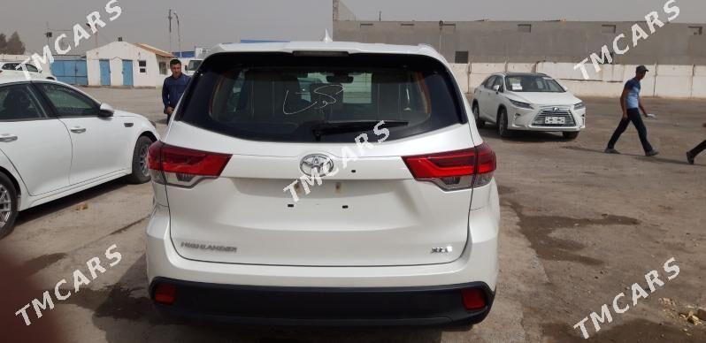 Toyota Highlander 2018 - 500 000 TMT - Туркменабат - img 2