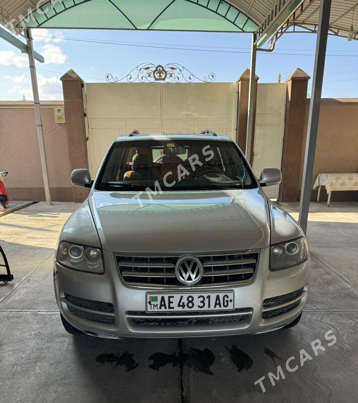 Volkswagen Touareg 2004 - 120 000 TMT - Aşgabat - img 2