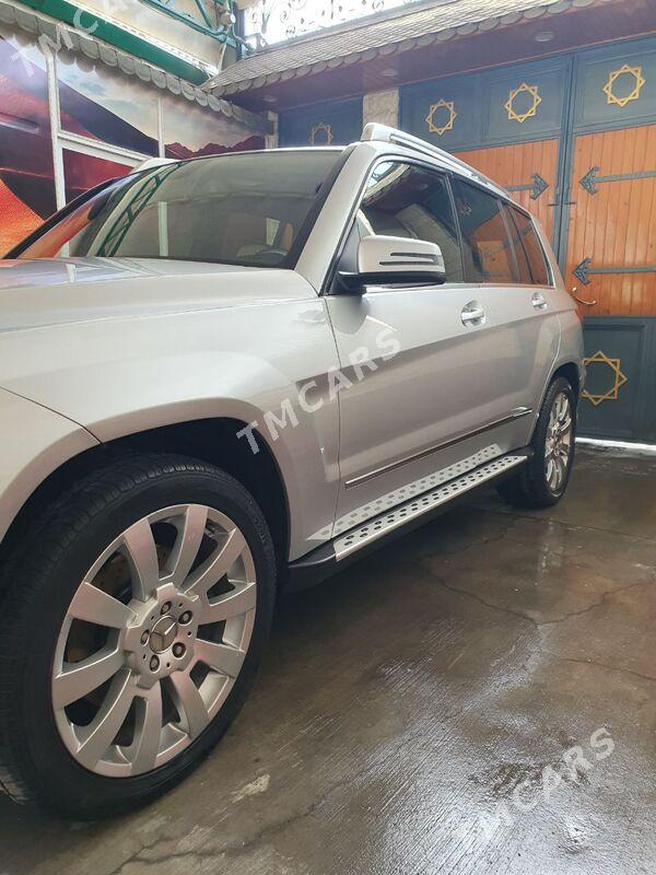 Mercedes-Benz GLK-Class 2009 - 250 000 TMT - Aşgabat - img 4