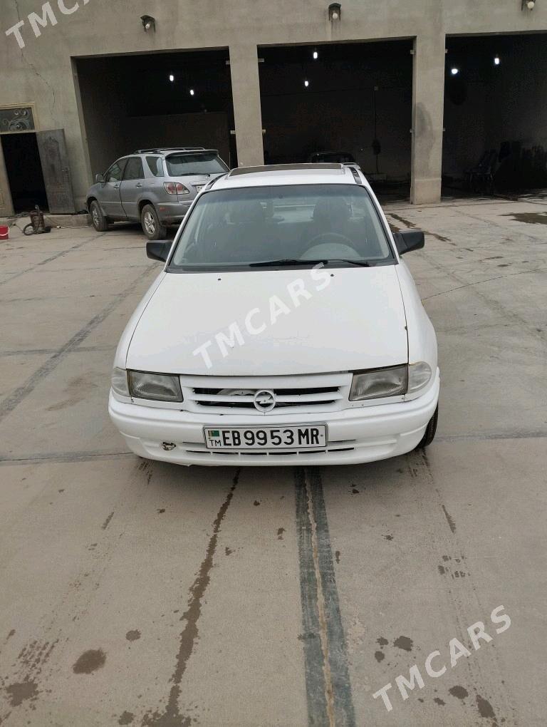 Opel Astra 1994 - 30 000 TMT - Мары - img 4