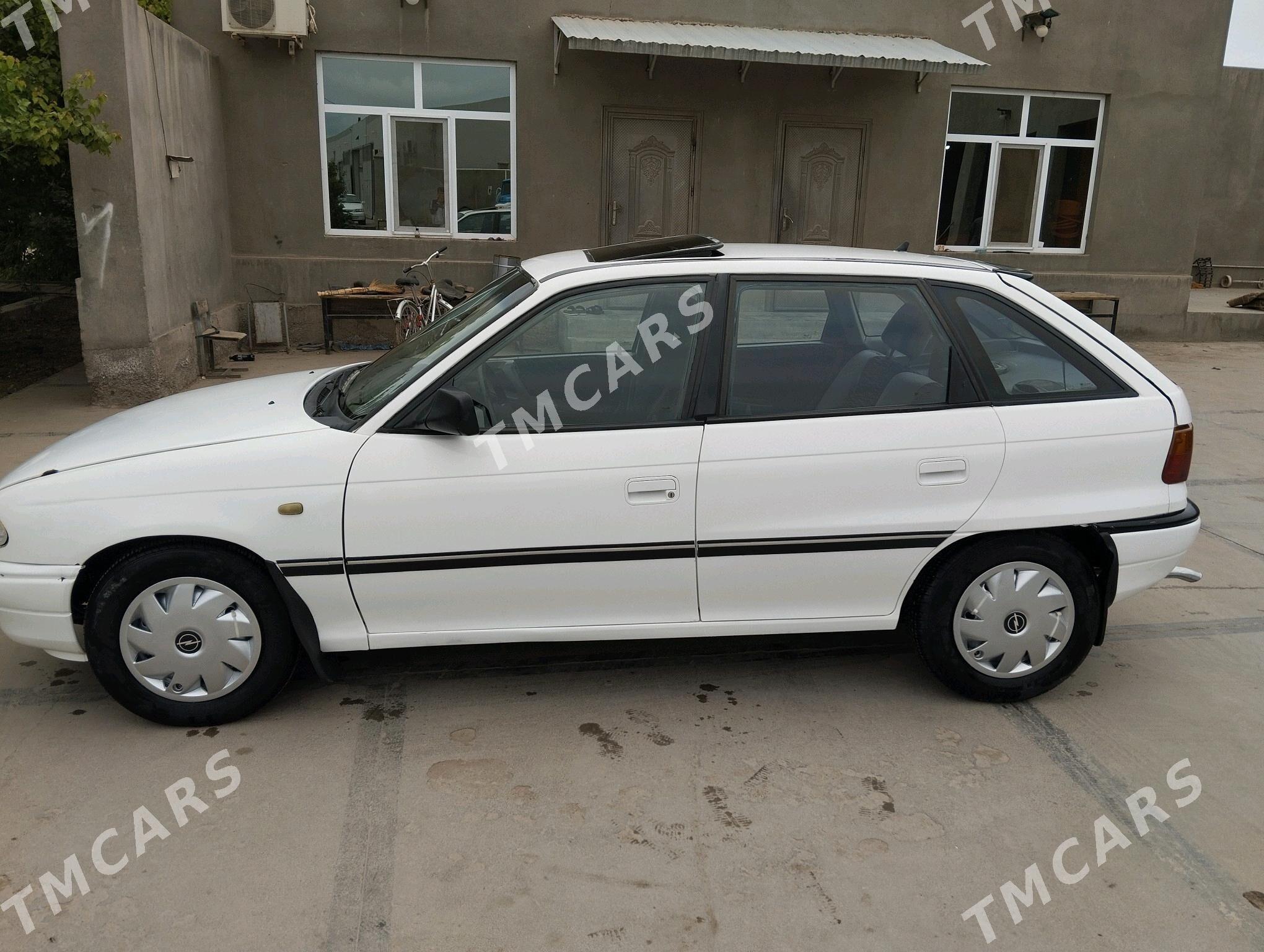 Opel Astra 1994 - 30 000 TMT - Мары - img 5