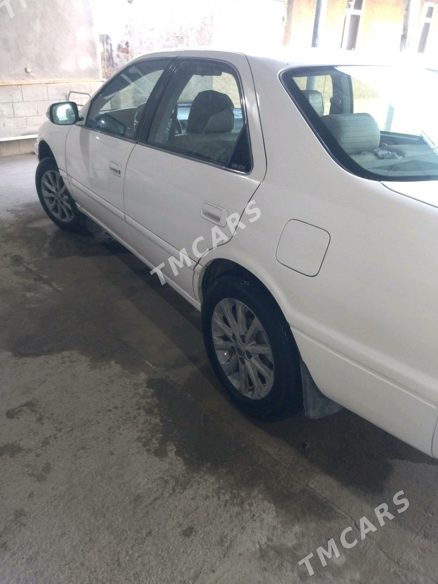 Toyota Camry 1998 - 108 000 TMT - Köýtendag - img 6