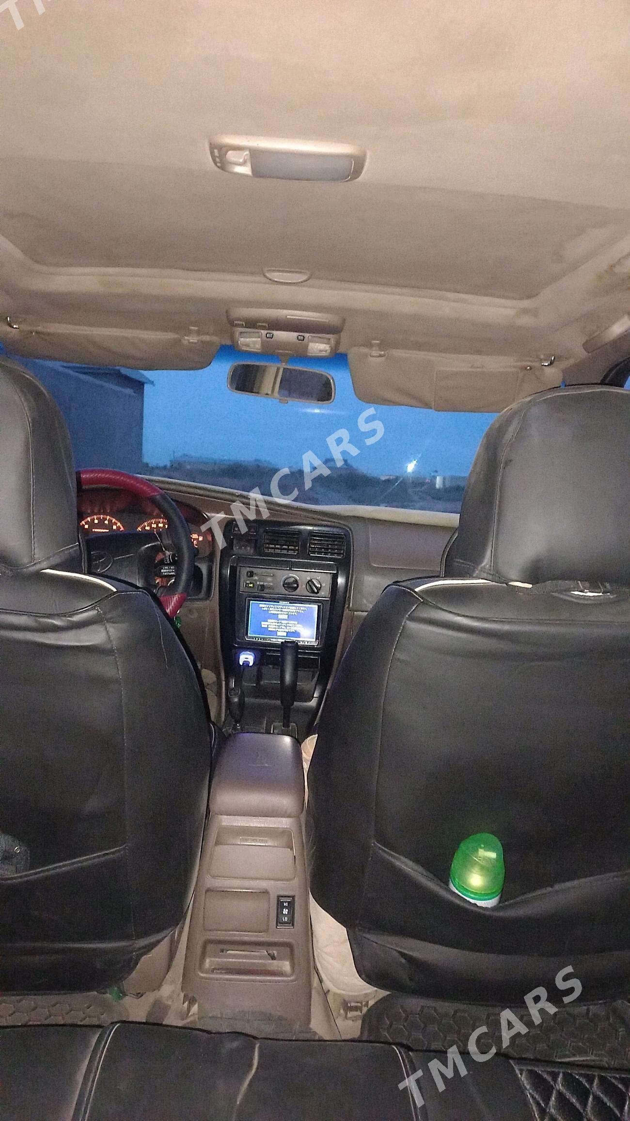 Toyota 4Runner 1998 - 122 000 TMT - Mary - img 3