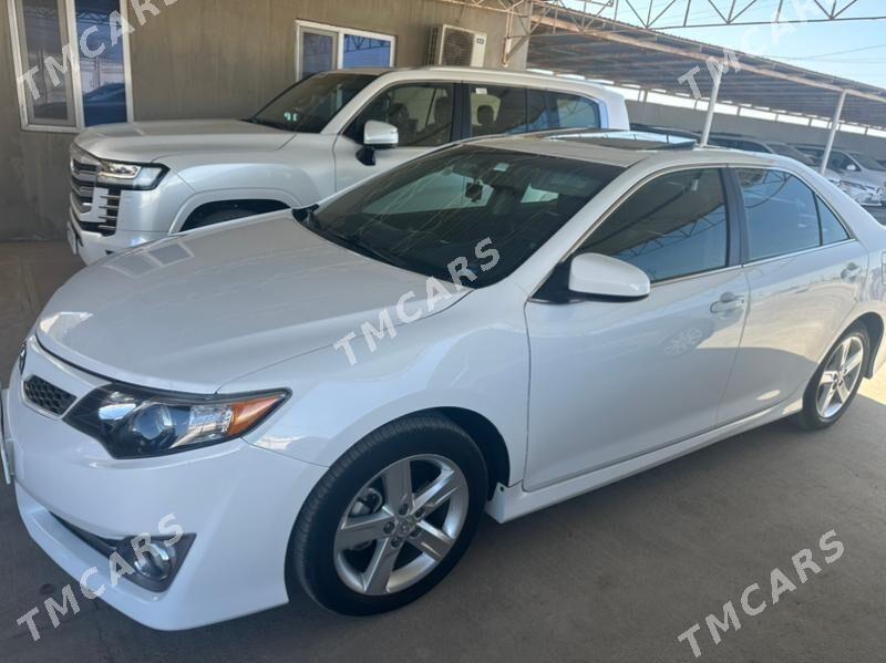 Toyota Camry 2014 - 245 000 TMT - Мары - img 3