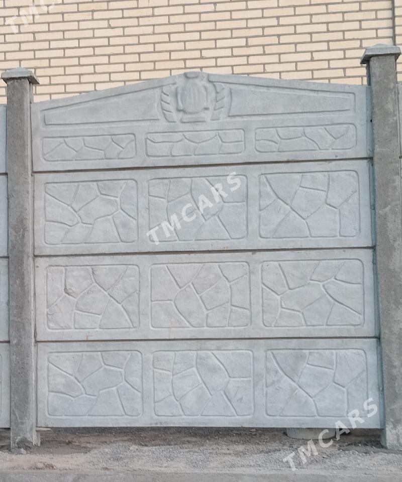 beton zaborlar hayatlar - Сакарчага - img 7