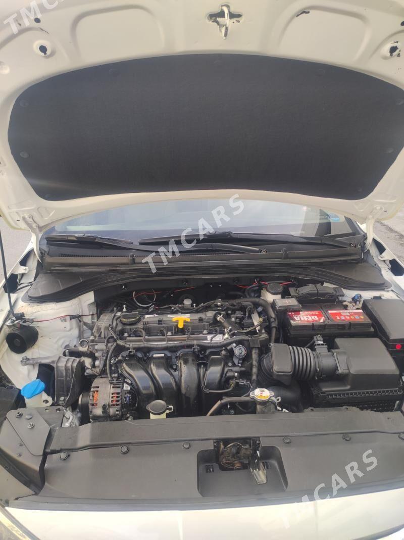 Hyundai Elantra 2019 - 180 000 TMT - Aşgabat - img 3